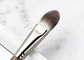 O cabelo sintético afilou a escova de creme líquida da fundação para o artista Makeup Tools